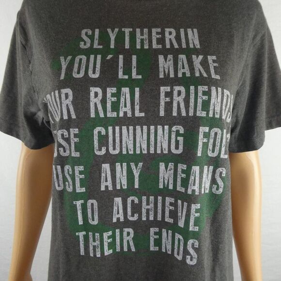 Harry Potter Slytherin Slogan Graphic T Shirt Tee Grey Real Friends Cunning Ends - Picture 1 of 9